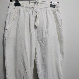 Women's capris by pappagallo